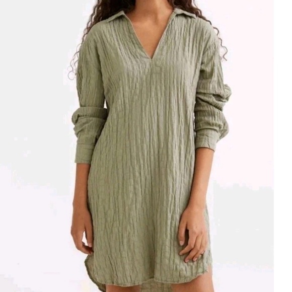 H&M Tops - NWOT H&M tunic cotton shirt